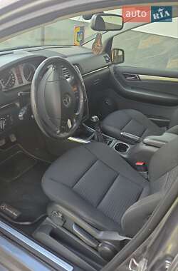 Хэтчбек Mercedes-Benz B-Class 2008 в 