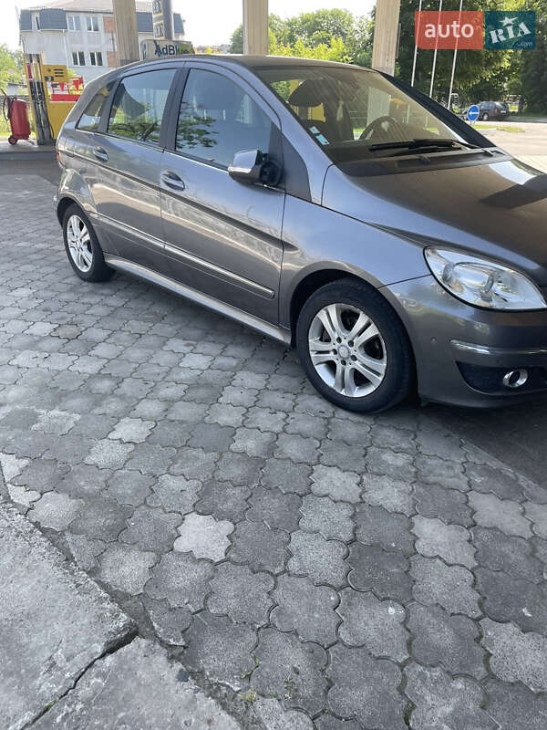Хэтчбек Mercedes-Benz B-Class 2010 в Костополе