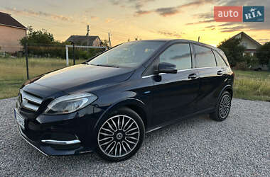 Mercedes-Benz B-Class 2017 Mercedes-Benz B-Class 2017