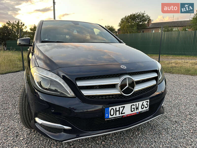 Хэтчбек Mercedes-Benz B-Class 2017 в Миргороде