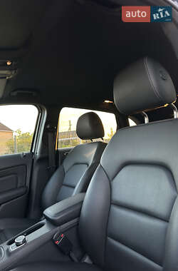 Хэтчбек Mercedes-Benz B-Class 2017 в 