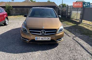 Mercedes-Benz B-Class 2013