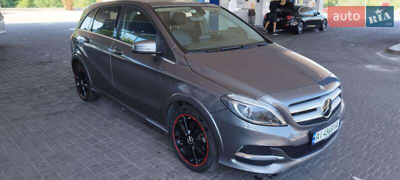 Mercedes-Benz B-Class 2015