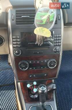 Хэтчбек Mercedes-Benz B-Class 2007 в 