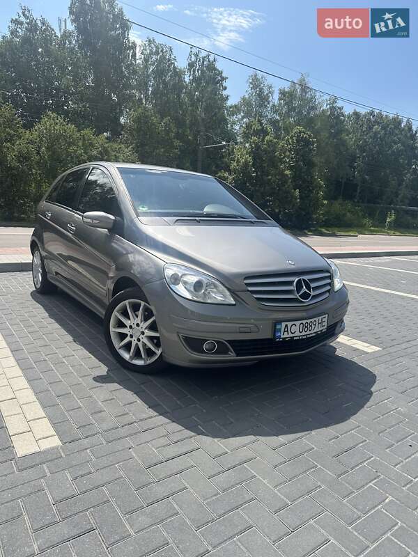 Хэтчбек Mercedes-Benz B-Class 2006 в Луцке фото 2 Хэтчбек Mercedes-Benz B-Class 2006 в Луцке