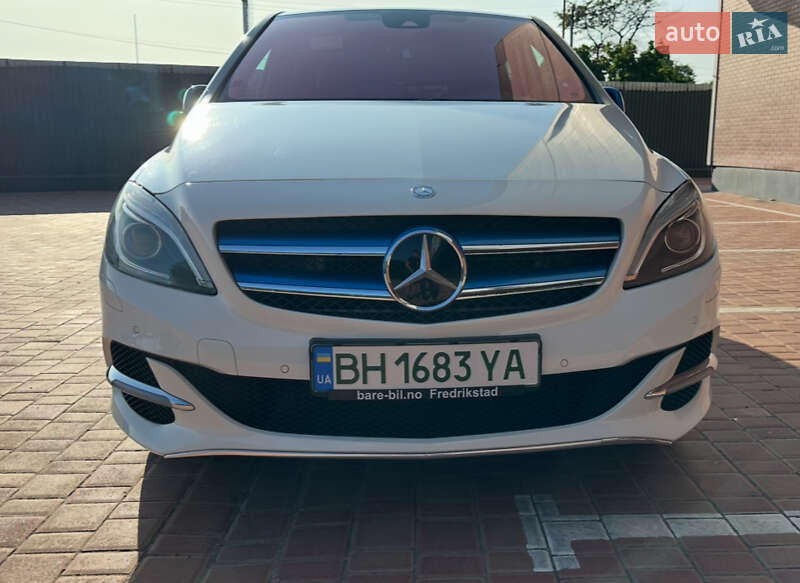 Хетчбек Mercedes-Benz B-Class 2015 в Одесі