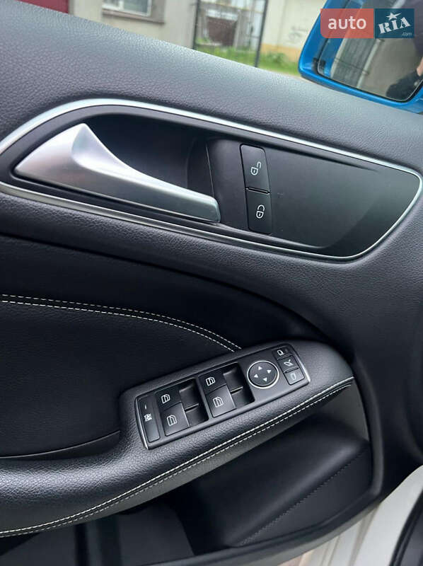 Хетчбек Mercedes-Benz B-Class 2015 в Одесі