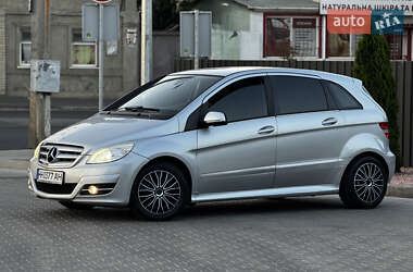 Mercedes-Benz B-Class 2010
