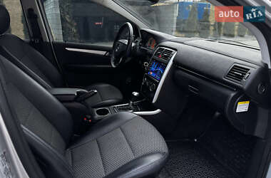 Хэтчбек Mercedes-Benz B-Class 2010 в 