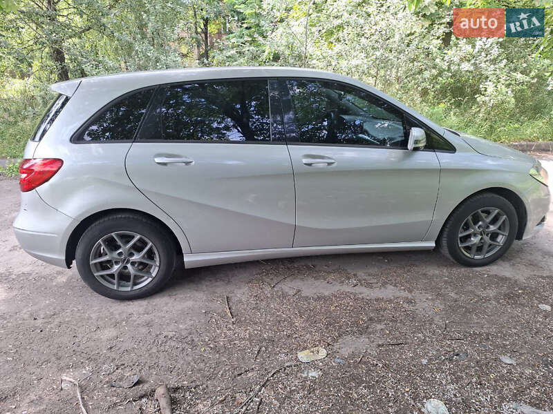 Хэтчбек Mercedes-Benz B-Class 2012 в Киеве