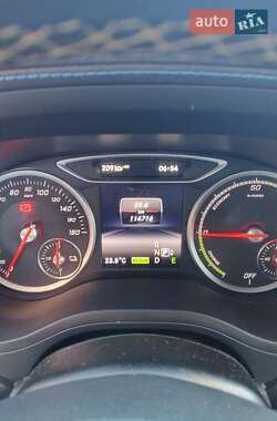 Хэтчбек Mercedes-Benz B-Class 2015 в 