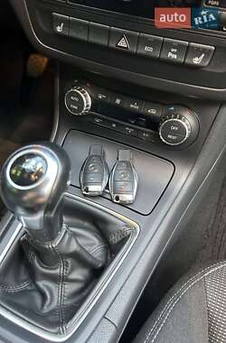 Хэтчбек Mercedes-Benz B-Class 2014 в 