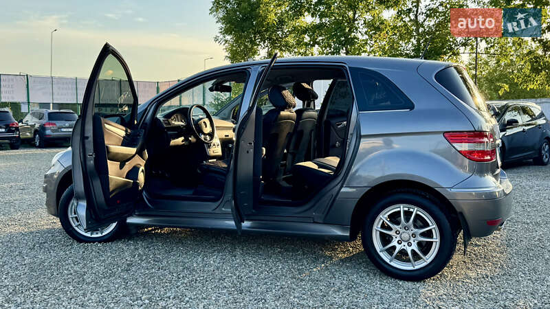 Хэтчбек Mercedes-Benz B-Class 2011 в Ивано-Франковске