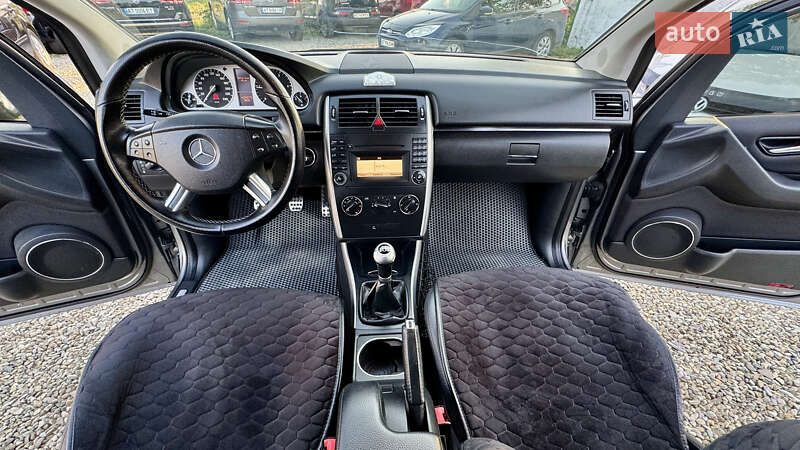 Хэтчбек Mercedes-Benz B-Class 2011 в Ивано-Франковске