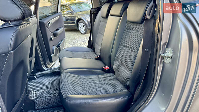 Хэтчбек Mercedes-Benz B-Class 2011 в Ивано-Франковске