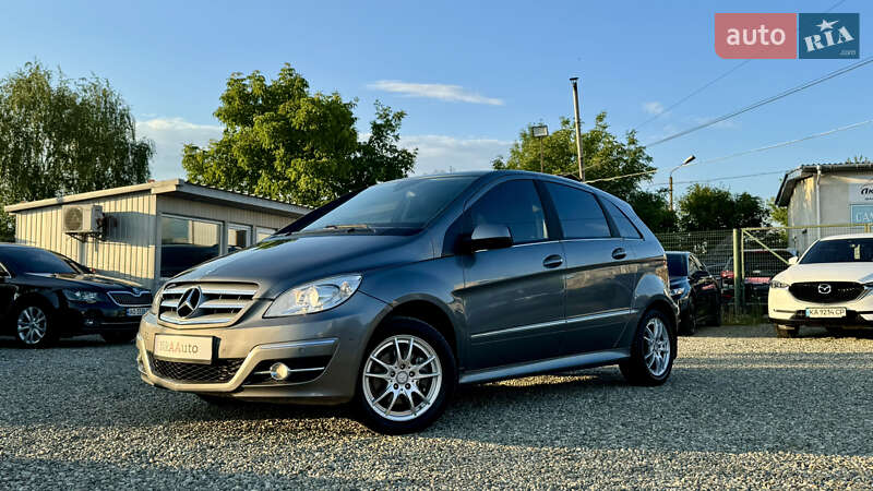 Хэтчбек Mercedes-Benz B-Class 2011 в Ивано-Франковске