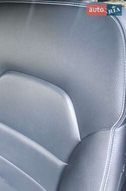 Хэтчбек Mercedes-Benz B-Class 2015 в 