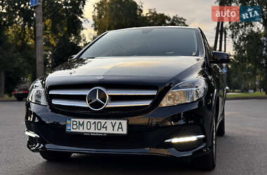 Хэтчбек Mercedes-Benz B-Class 2016 в 