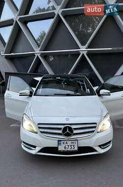 Хэтчбек Mercedes-Benz B-Class 2014 в 