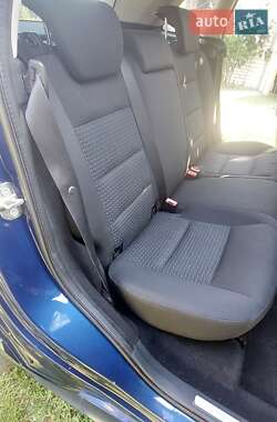 Хэтчбек Mercedes-Benz B-Class 2009 в 