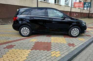 Хэтчбек Mercedes-Benz B-Class 2015 в 