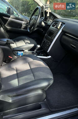 Хэтчбек Mercedes-Benz B-Class 2010 в 