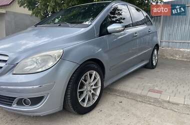 Хэтчбек Mercedes-Benz B-Class 2006 в 