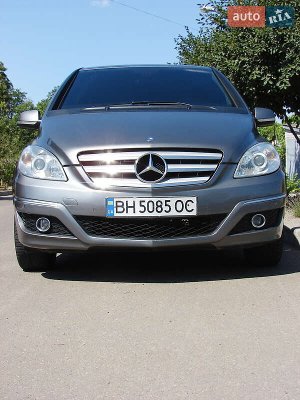 Хэтчбек Mercedes-Benz B-Class 2009 в Одессе