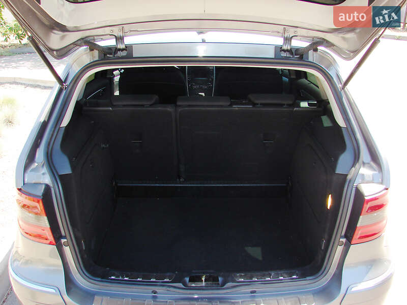 Хэтчбек Mercedes-Benz B-Class 2009 в Одессе