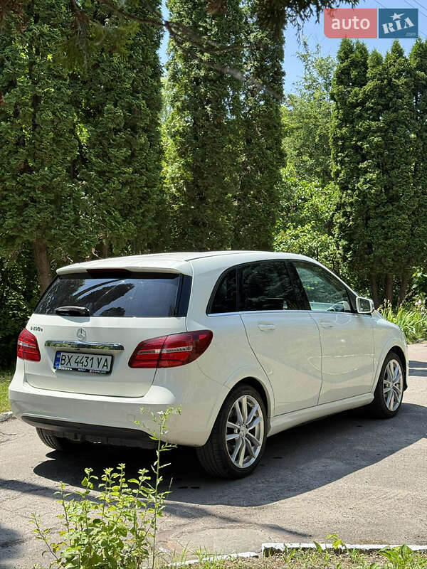Хетчбек Mercedes-Benz B-Class 2016 в Рівному