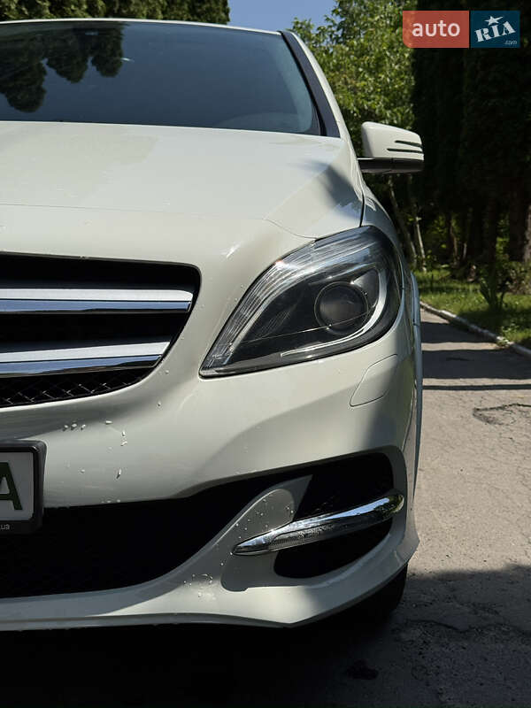 Хетчбек Mercedes-Benz B-Class 2016 в Рівному