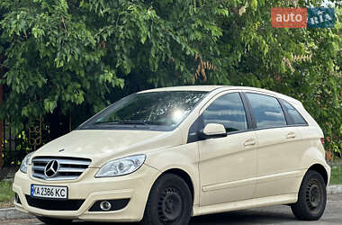Хэтчбек Mercedes-Benz B-Class 2009 в Киеве