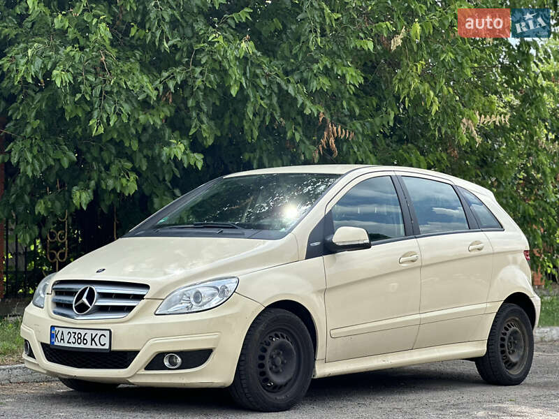 Mercedes-Benz B-Class 2009