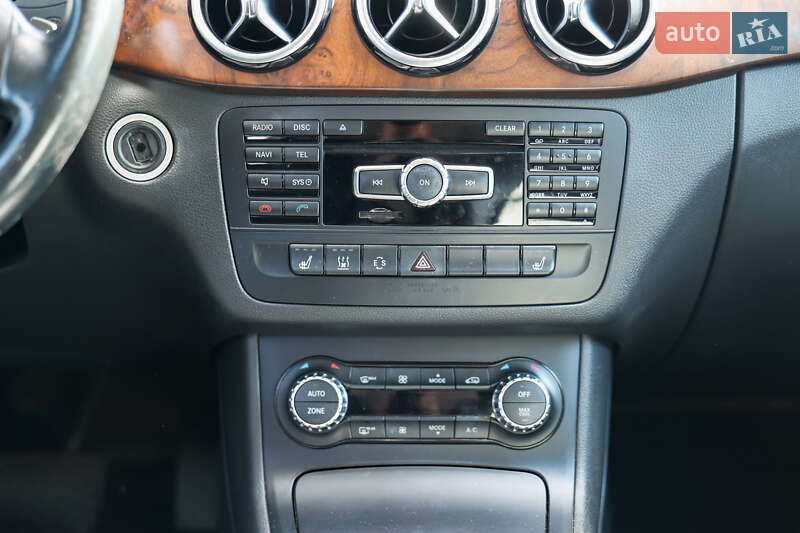 Хэтчбек Mercedes-Benz B-Class 2014 в Львове