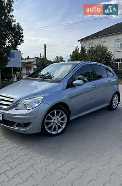 Хэтчбек Mercedes-Benz B-Class 2006 в 