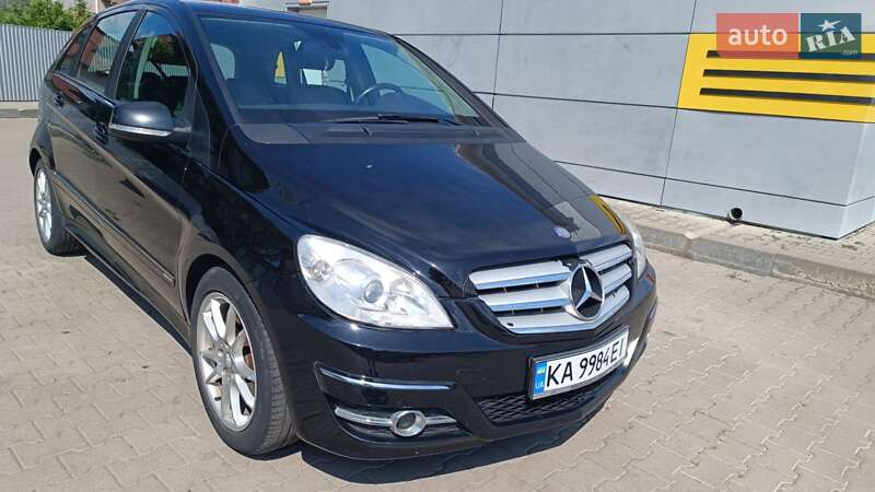 Mercedes-Benz B-Class 2010