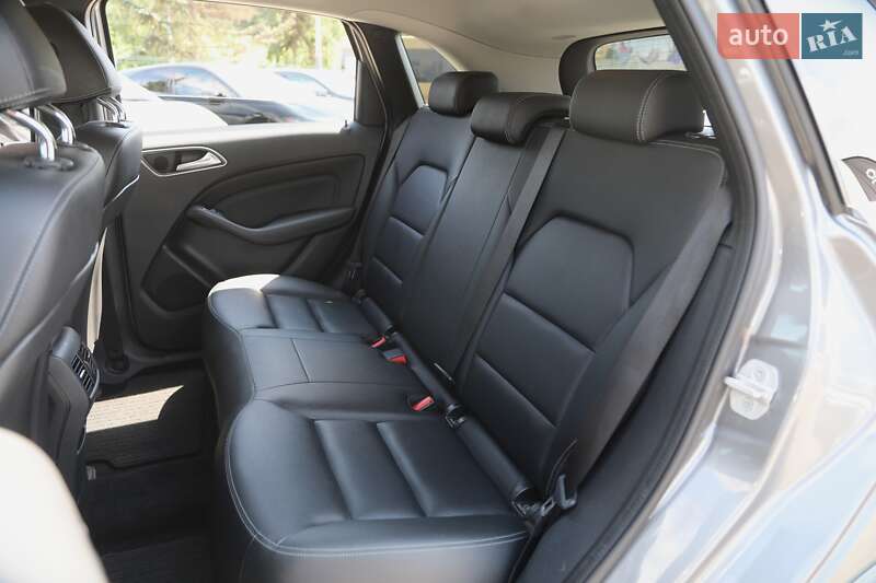 Хэтчбек Mercedes-Benz B-Class 2015 в Харькове