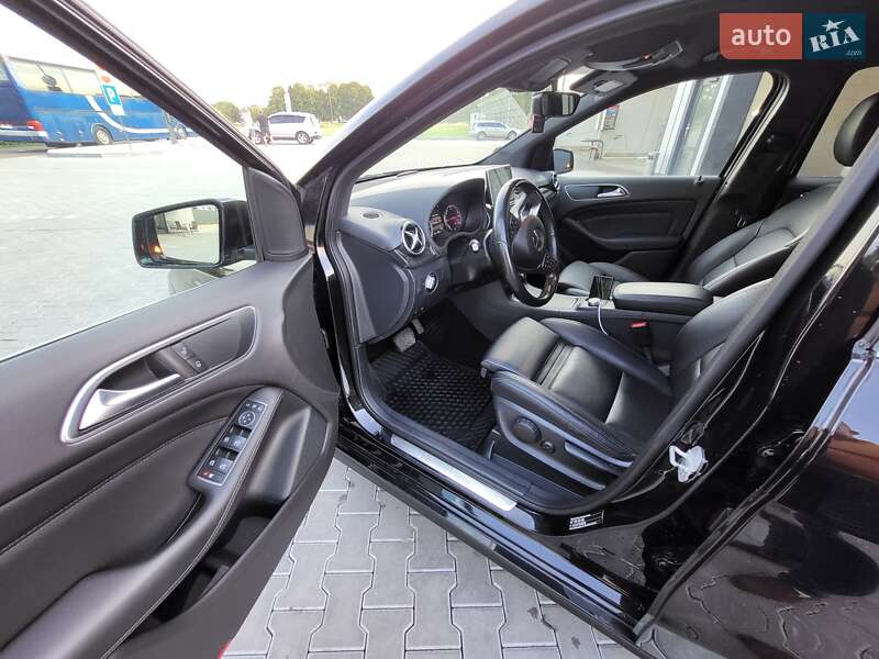 Хетчбек Mercedes-Benz B-Class 2015 в Володимирі фото 2 Хетчбек Mercedes-Benz B-Class 2015 в Володимирі