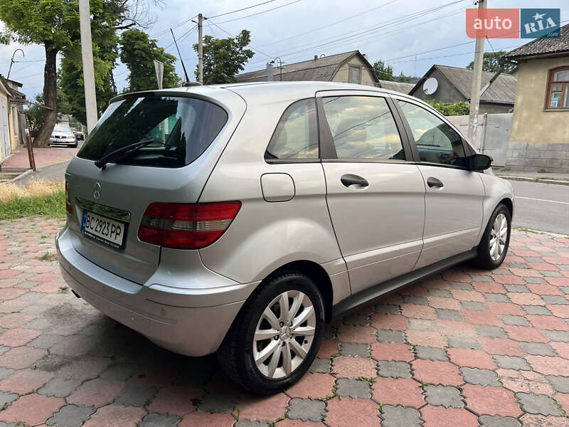 Хэтчбек Mercedes-Benz B-Class 2006 в Могилев-Подольске