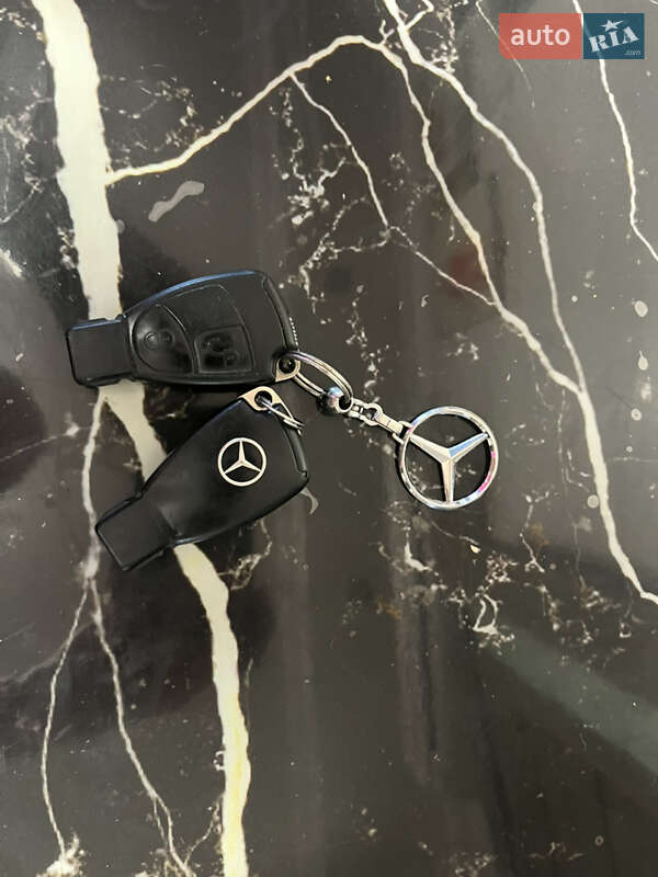 Хэтчбек Mercedes-Benz B-Class 2006 в Могилев-Подольске