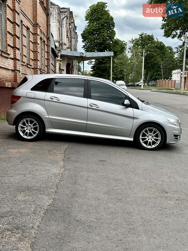 Хэтчбек Mercedes-Benz B-Class 2010 в Полтаве