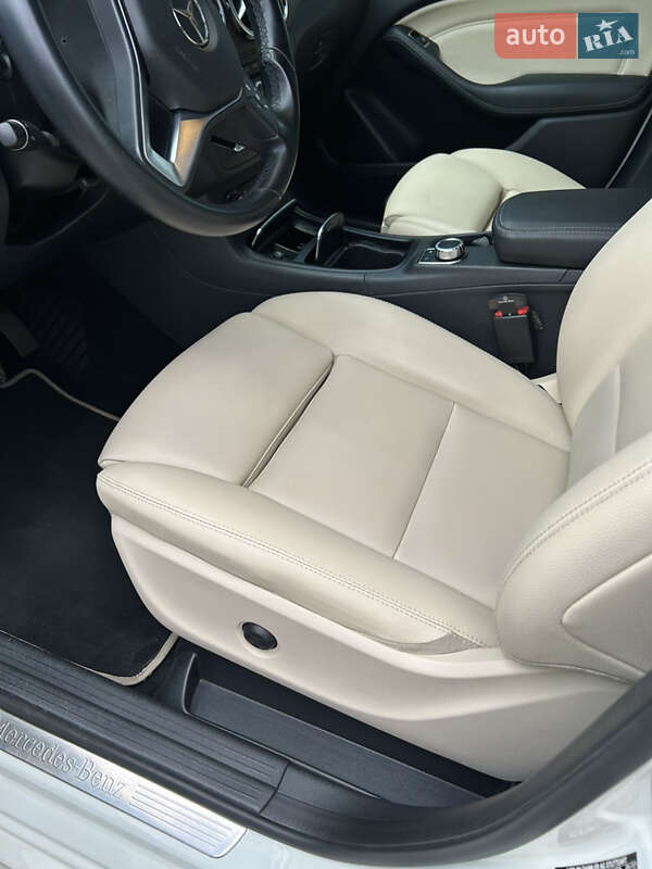 Хетчбек Mercedes-Benz B-Class 2017 в Одесі