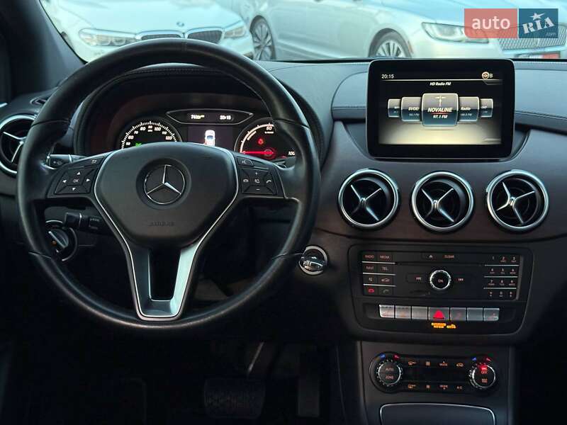 Хэтчбек Mercedes-Benz B-Class 2017 в Харькове