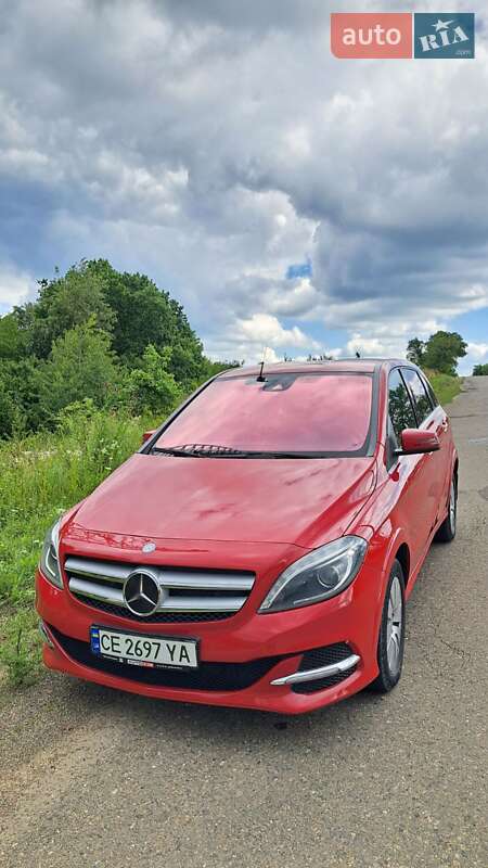 Хэтчбек Mercedes-Benz B-Class 2015 в Черновцах
