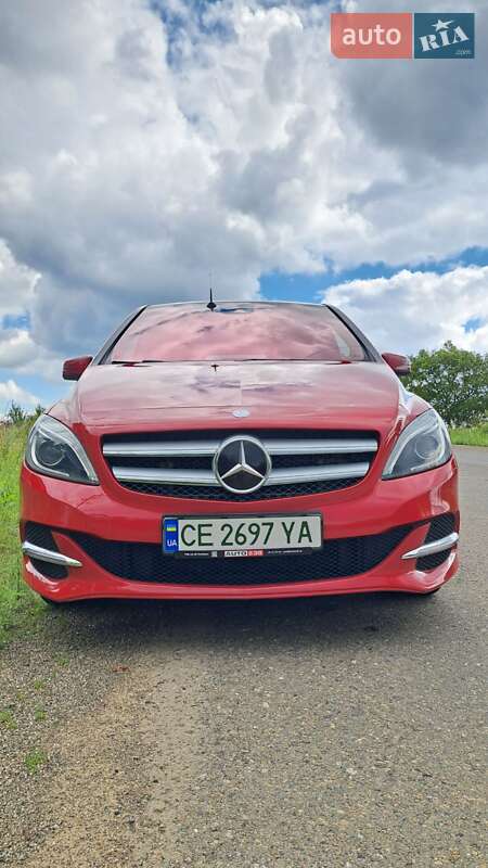 Хэтчбек Mercedes-Benz B-Class 2015 в Черновцах