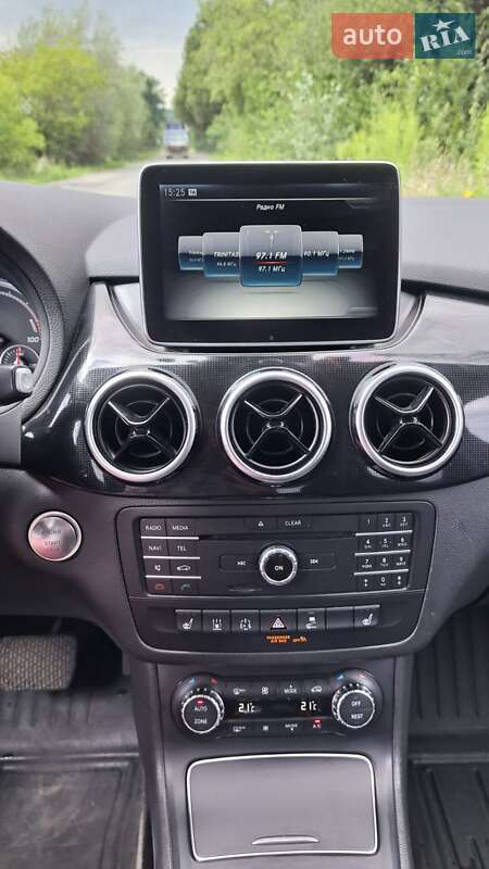 Хэтчбек Mercedes-Benz B-Class 2015 в Черновцах