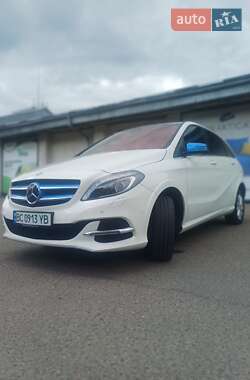 Хэтчбек Mercedes-Benz B-Class 2015 в Львове