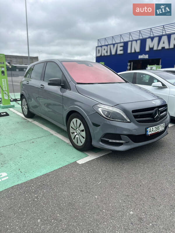 Mercedes-Benz B-Class 2015