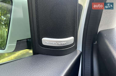 Хэтчбек Mercedes-Benz B-Class 2014 в 