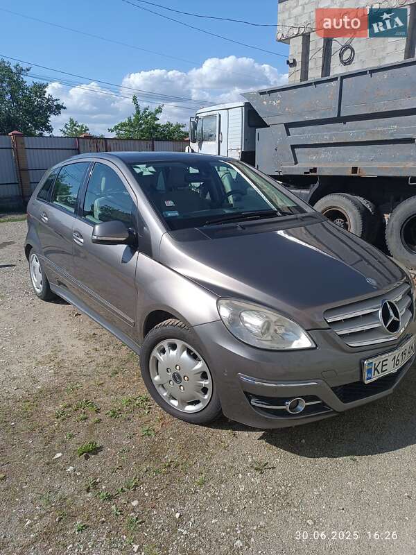 Хэтчбек Mercedes-Benz B-Class 2008 в Днепре фото 13 Хэтчбек Mercedes-Benz B-Class 2008 в Днепре